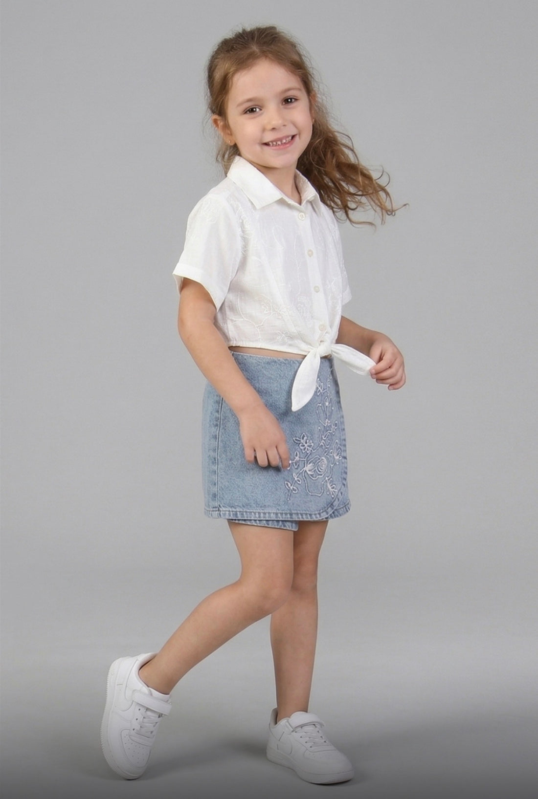 DMB %100 PAMUKLU GÖMLEKLİ KOT ŞORT ETEKLİ TAKIM