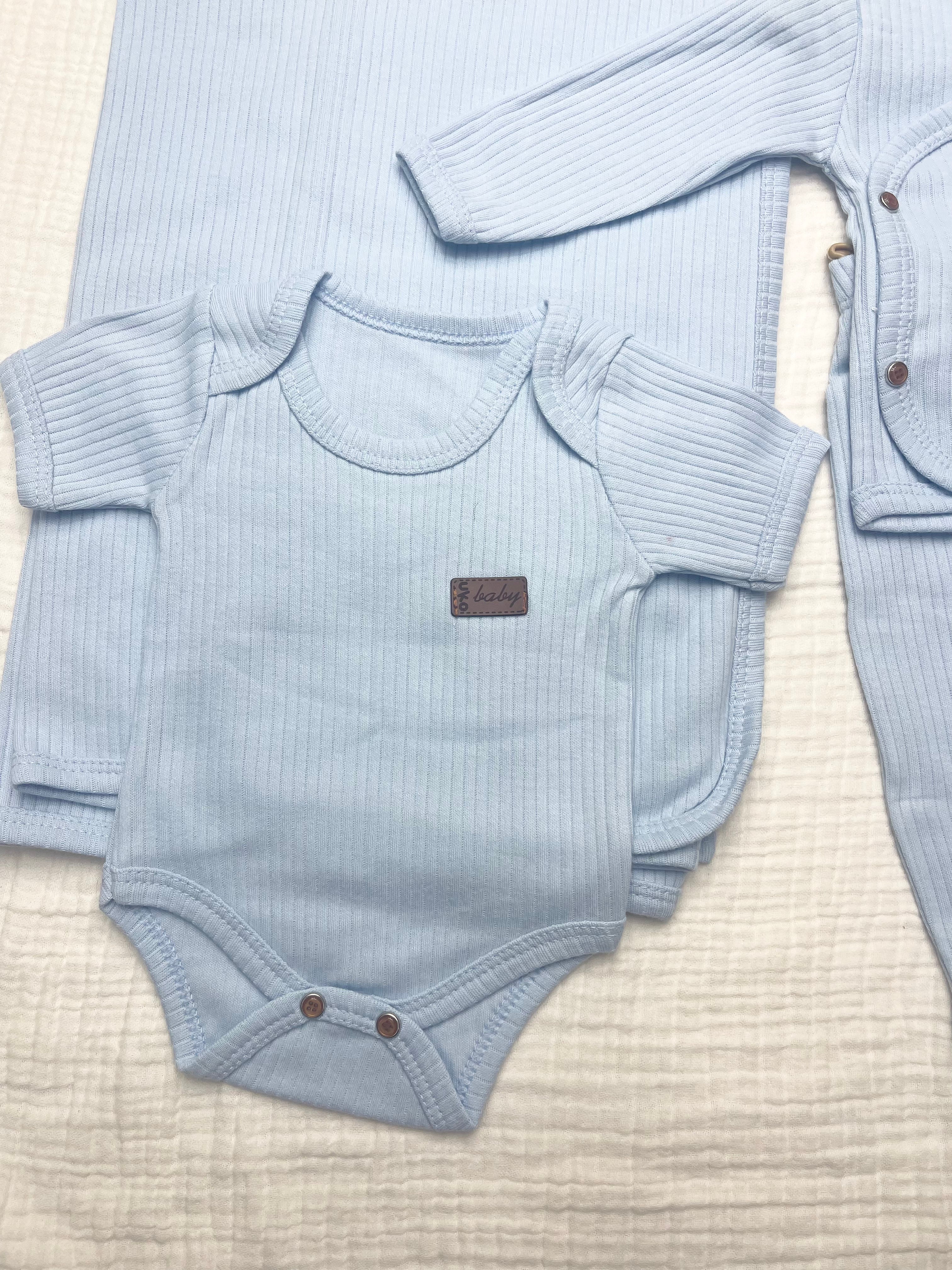 UKO BABY DÜZ RENK 7Lİ HASTANE ÇIKIŞ SETİ