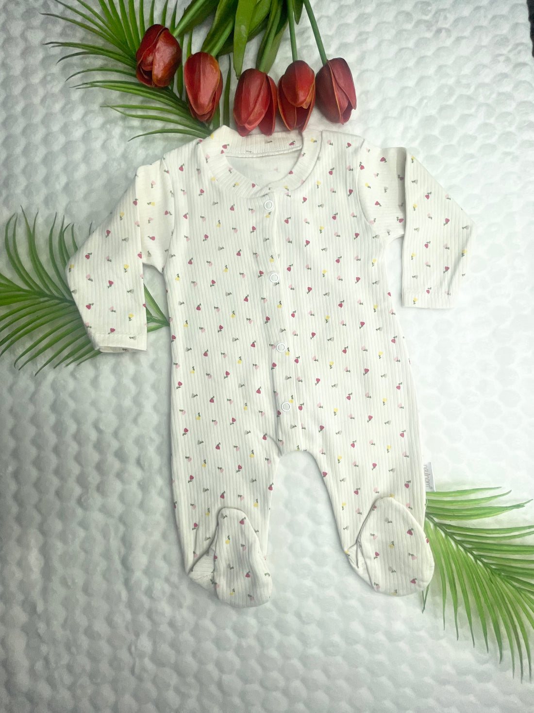 Nayinom küçük lale desenli çıtçıtlı tulum