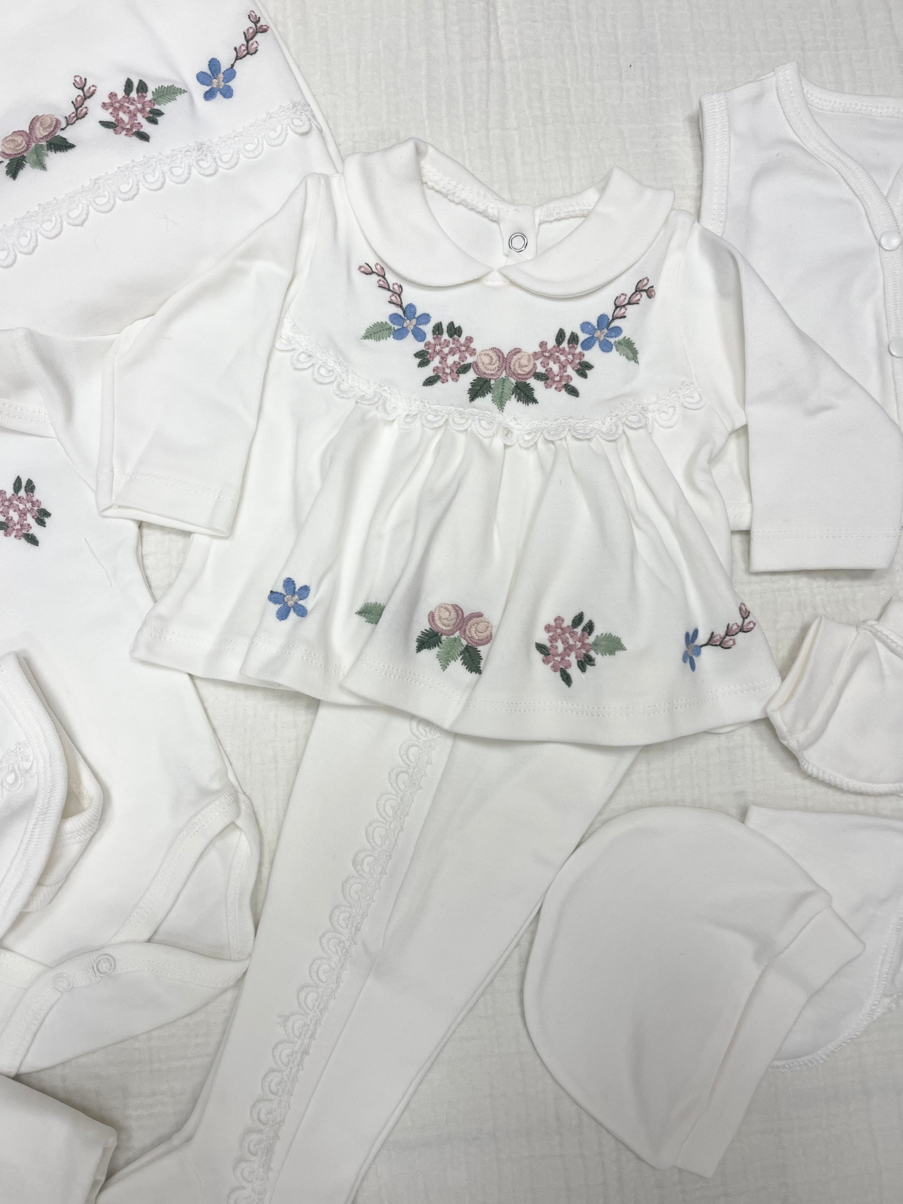 BABY ZUHU ÇİÇEK NAKIŞLI FİSTOLU 10 LU HASTANE ÇIKIŞI