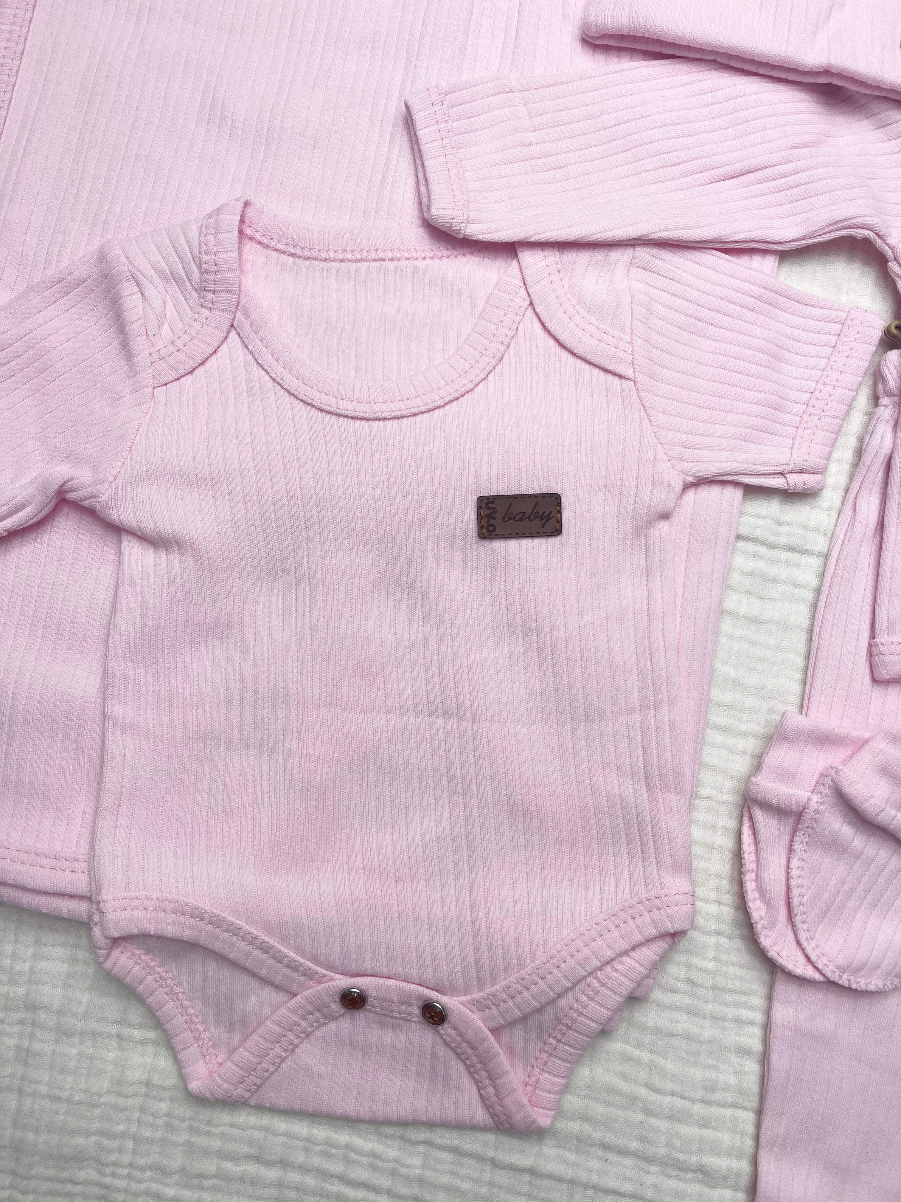UKO BABY DÜZ RENK 7Lİ HASTANE ÇIKIŞ SETİ