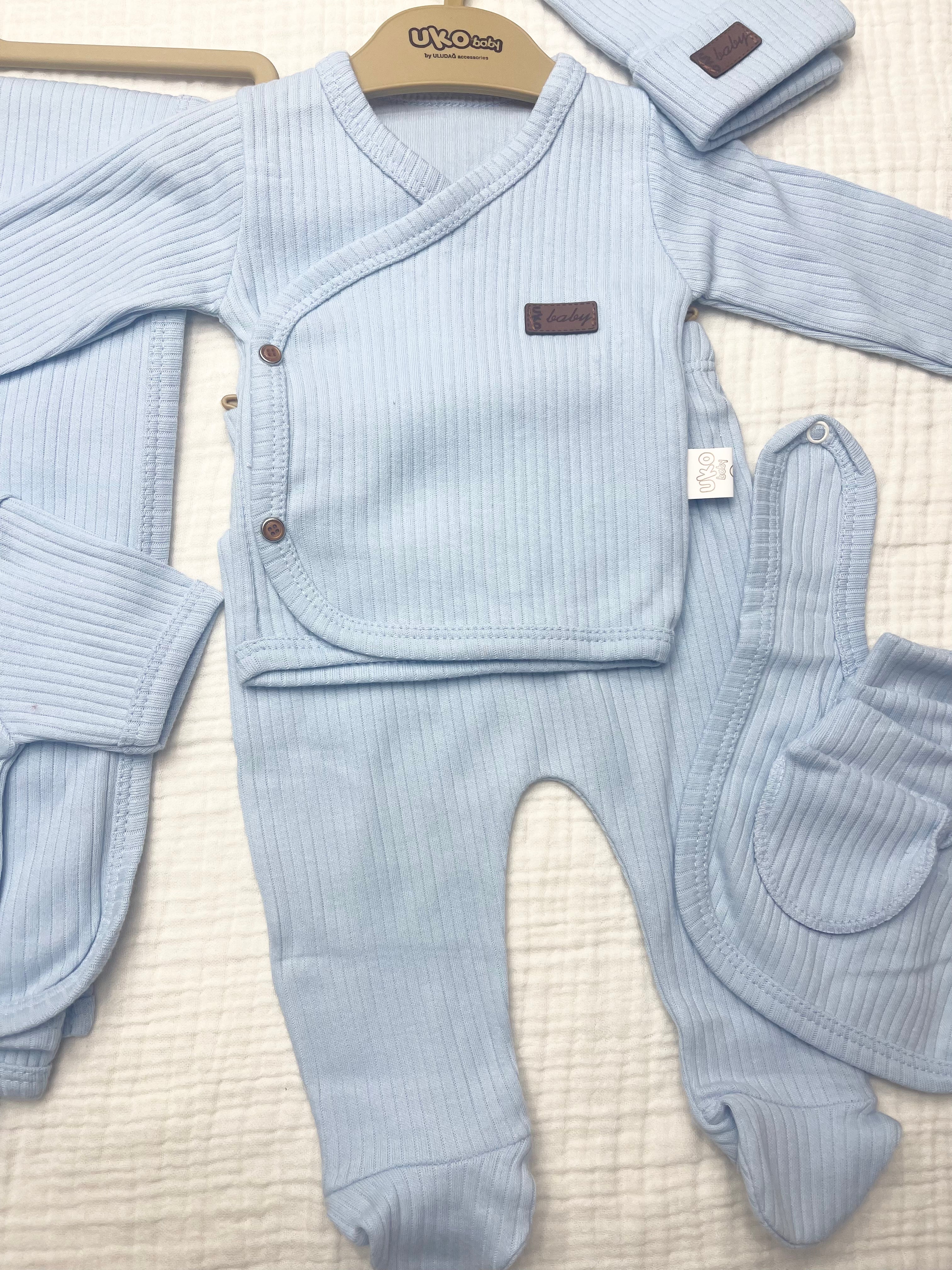 UKO BABY DÜZ RENK 7Lİ HASTANE ÇIKIŞ SETİ